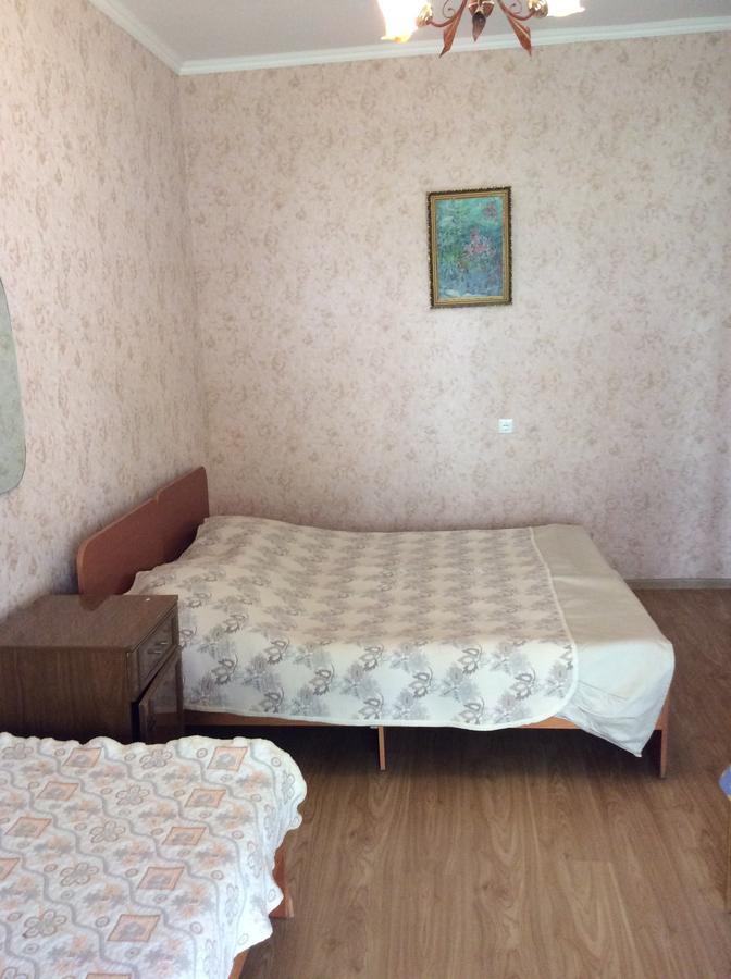 Guest House Dali Gagra Bagian luar foto