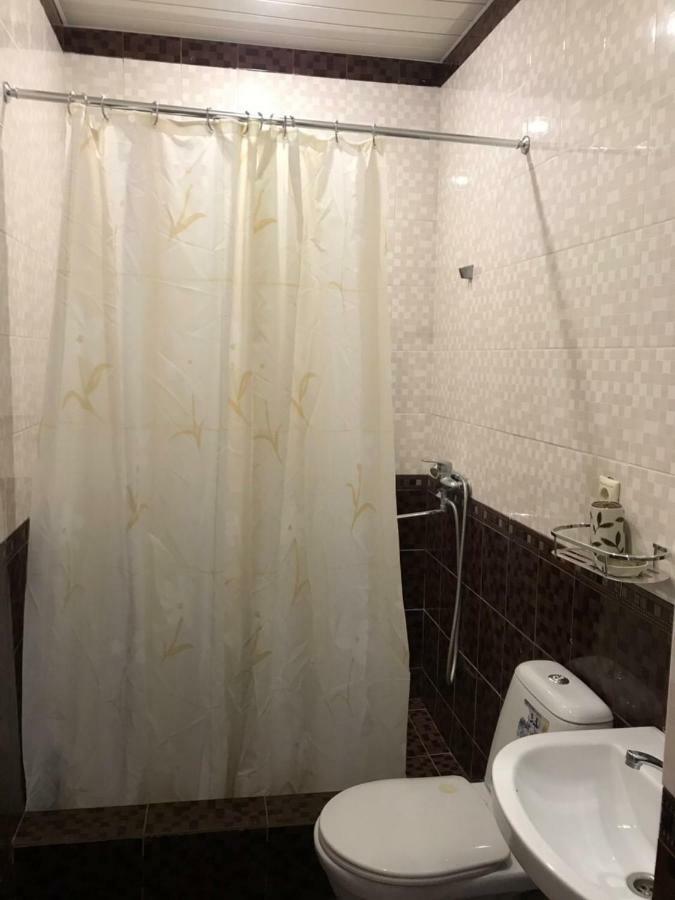 Guest House Dali Gagra Bagian luar foto